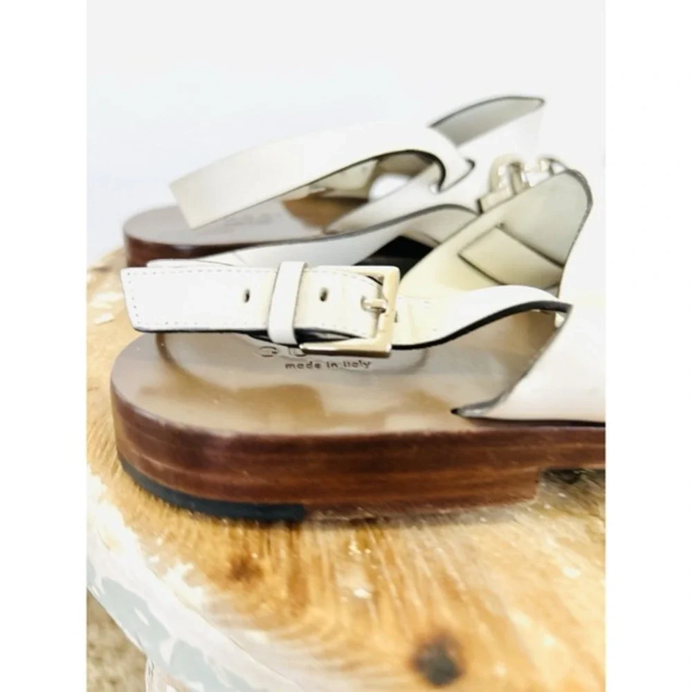 Gucci Women's‎ Liquid Gold Leather Thong Slingback SANDALS size 39.5